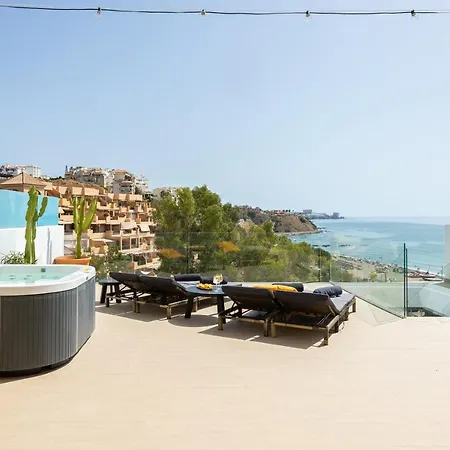 Sea View Wave Higueron - Penthouse Solarium With Jacuzzi