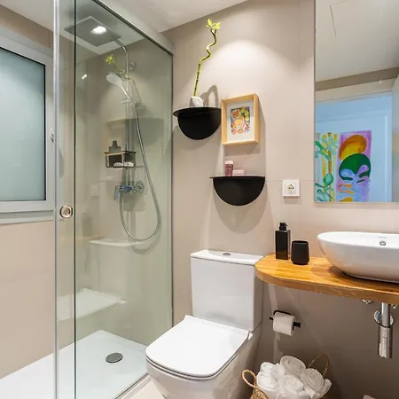 アパート Sea View Wave Higueron - Penthouse Solarium With Jacuzzi フエンヒロラ